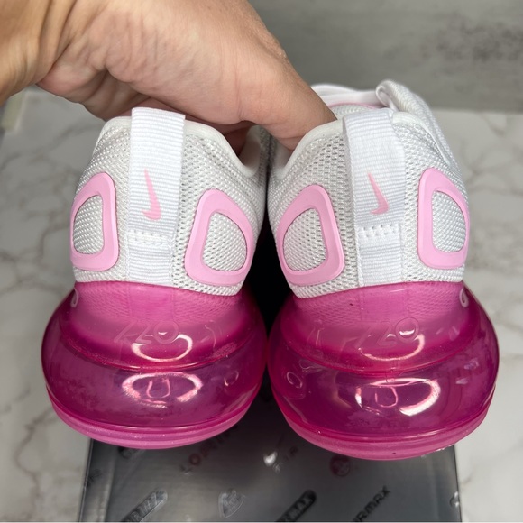 Nike Air Max 720 💞 - Picture 8 of 16